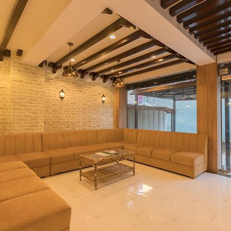 Oyo 729 Hotel Era Balaju Zewnętrze zdjęcie