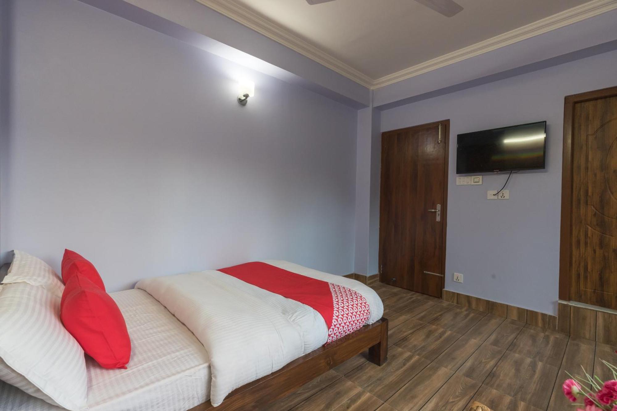 Oyo 729 Hotel Era Balaju Zewnętrze zdjęcie